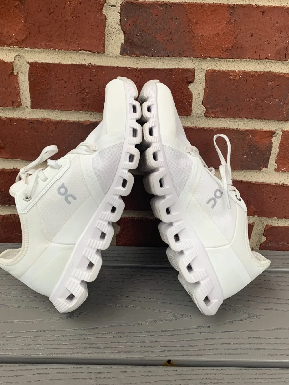 On Running Cloud X Sneakers